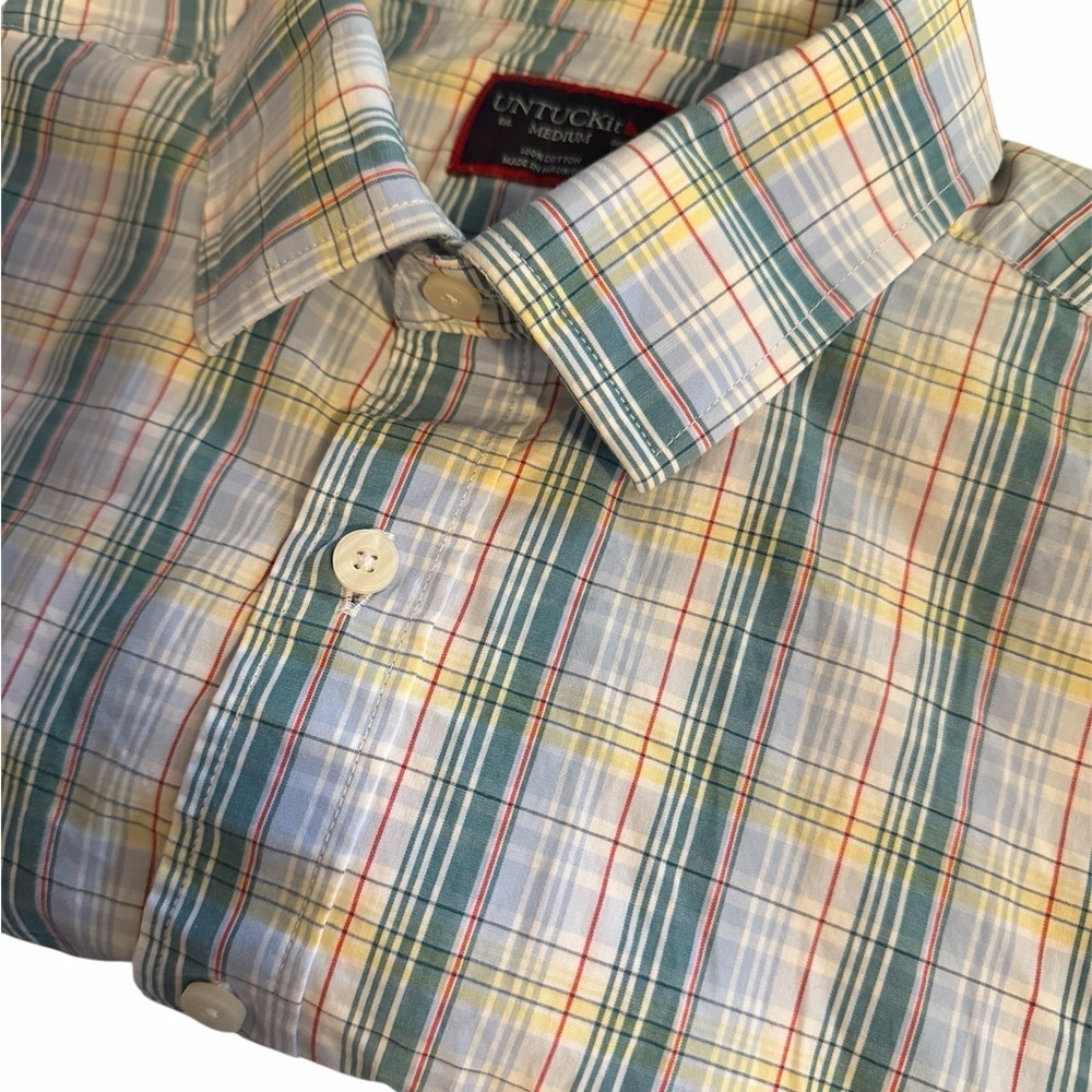 UNTUCkit Size Medium Multicolored Plaid Button Up Men’s Shirt